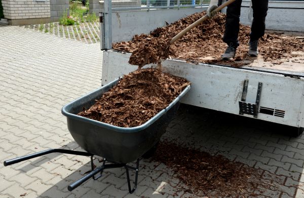 Bulk Mulch Delivery in Snohomish