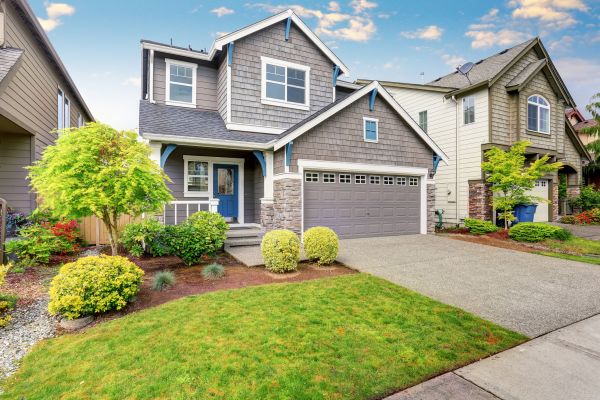 Curb Appeal Landscaping in Snohomish