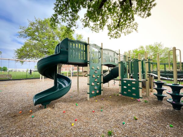Playground Mulch Service in Snohomish